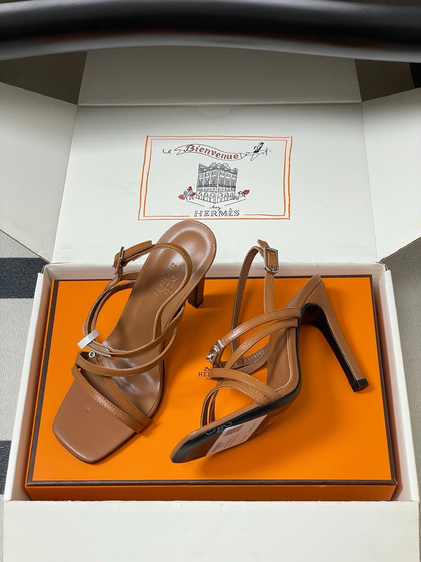 HM Muse Sandal 100 Brown in Calfskin 593813