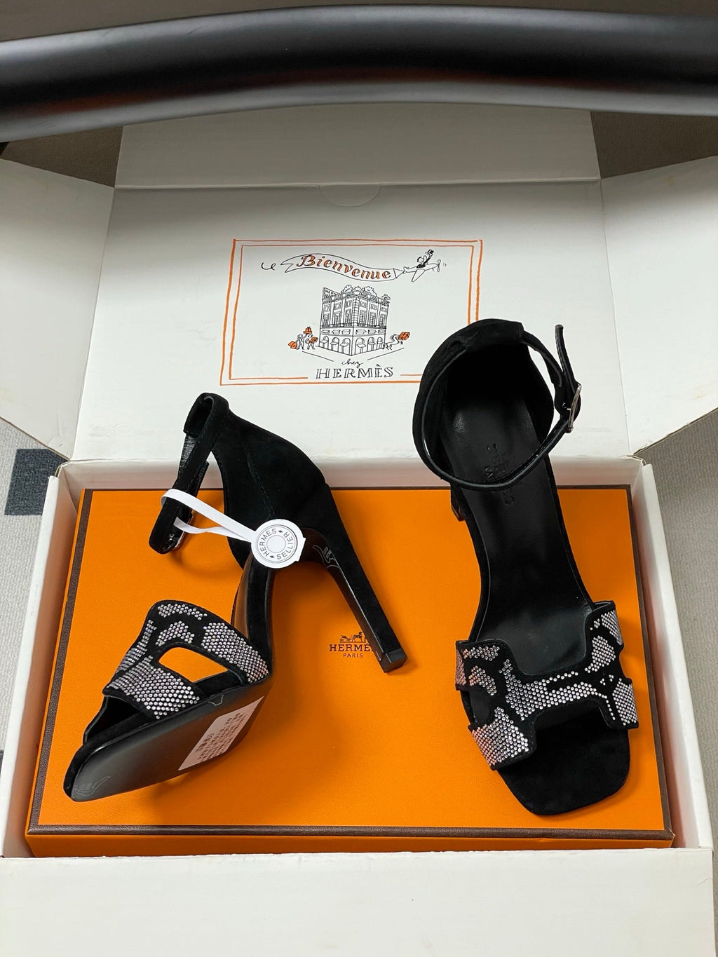 HM Joy Sandal 100 Black Gray in Suede 593804