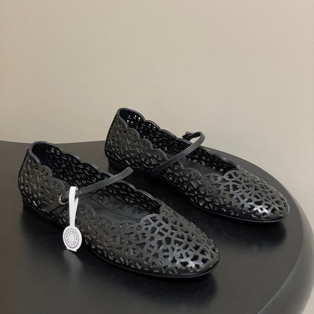 HM 26S Meli Ballet Flats Black in Cowhide 593801