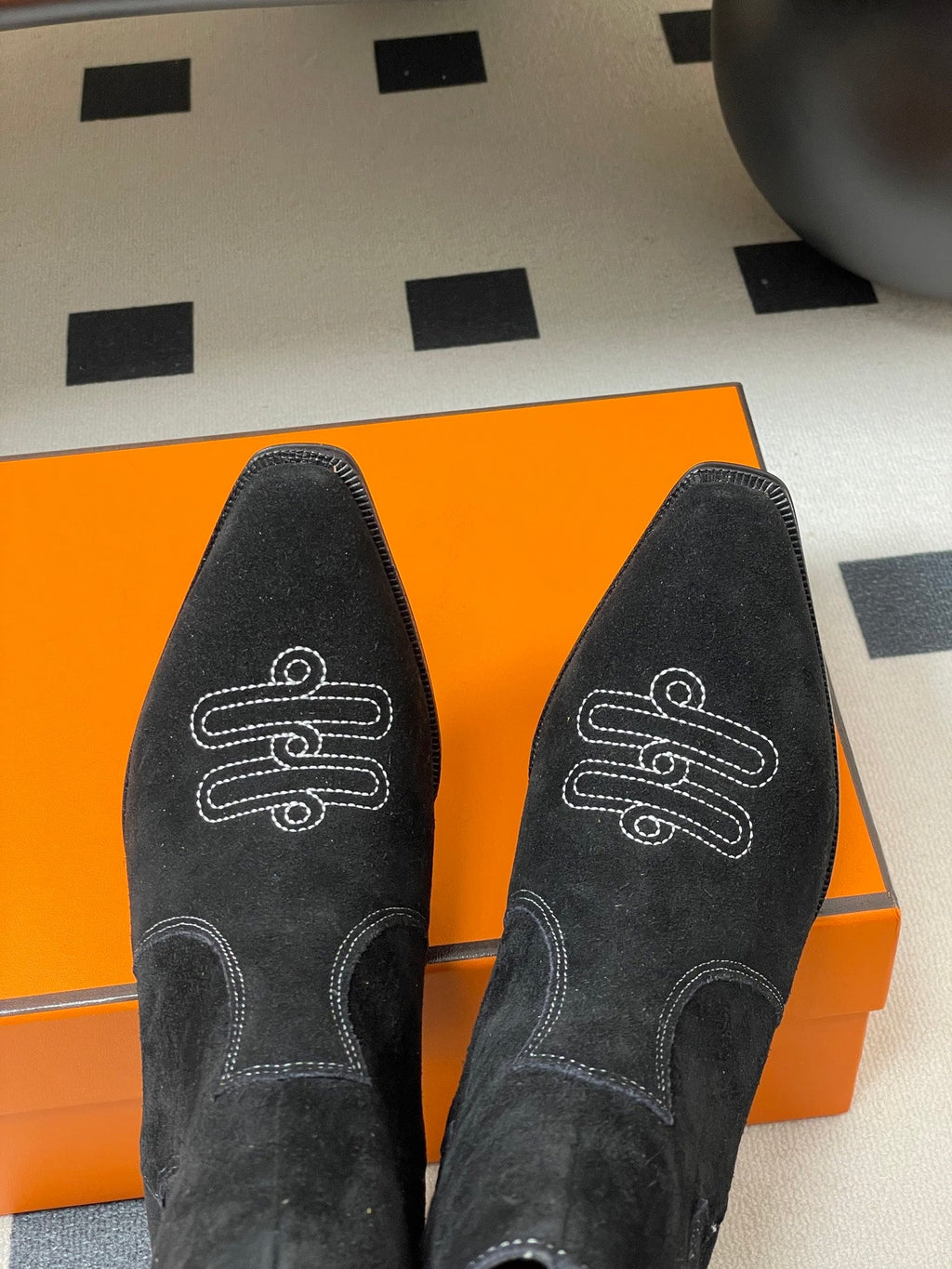 HM Lissa Chelsea Boots 70 Black in Suede 593784
