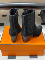 HM Lissa Chelsea Boots 70 Black in Suede 593784