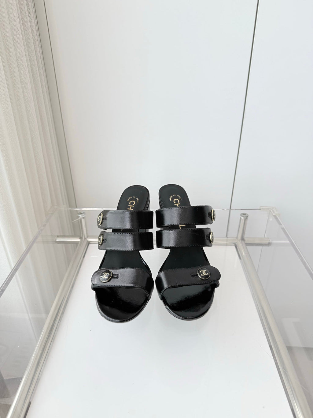 Chanel 26 Turnlock 85 Black Sandal Mule in Lambskin 597392