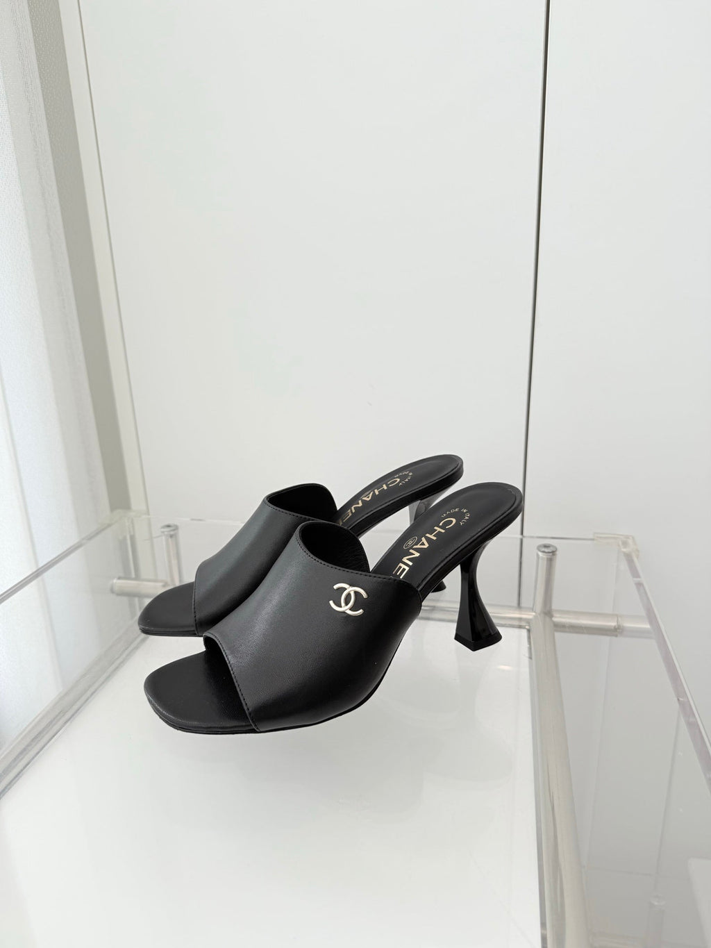 Chanel 26 Sandal 90 Black in Lambskin 597366