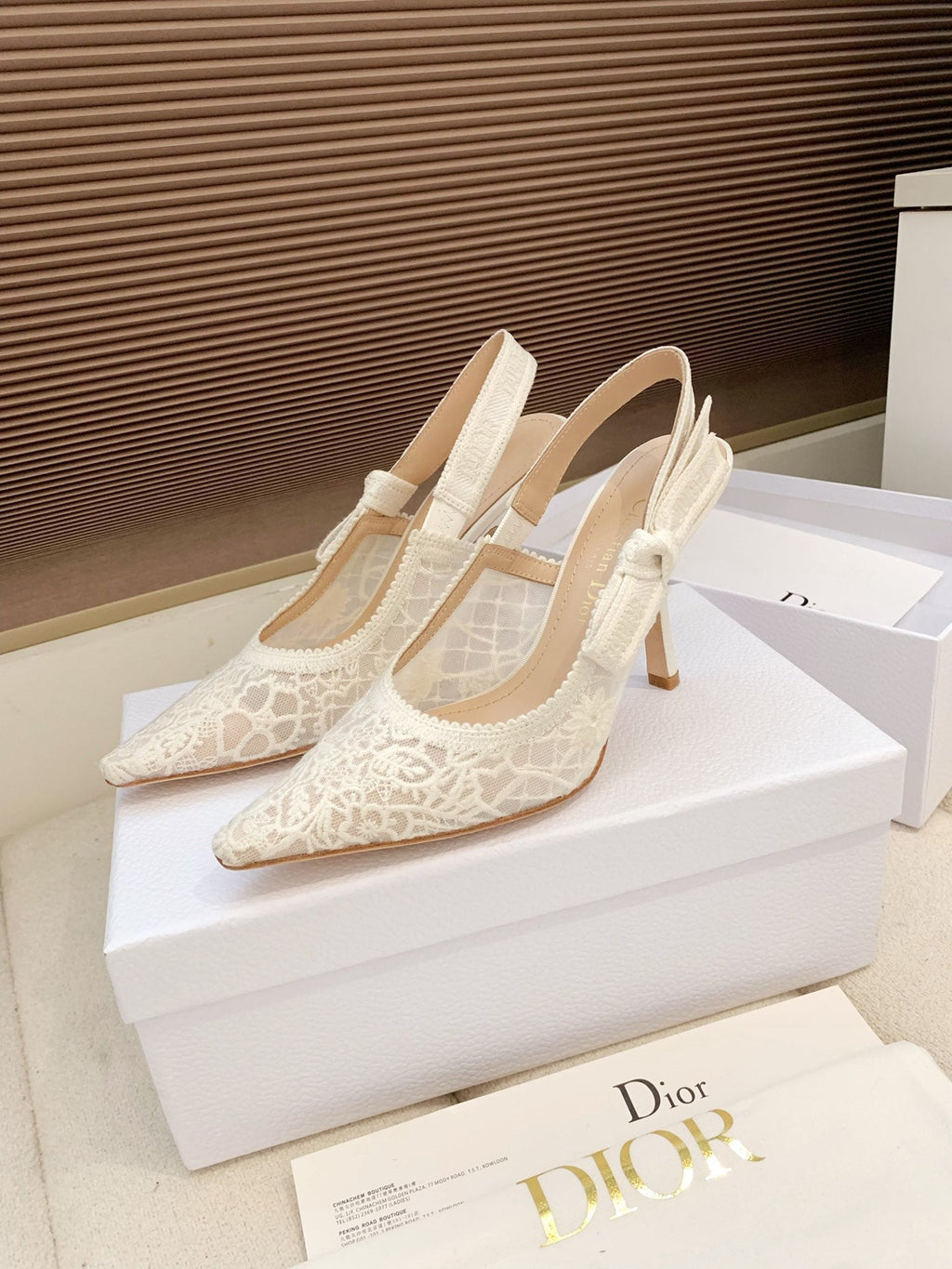 CD Ribbon Lace Open-toe Ivory Sandals 95 in Sheepskin 598119