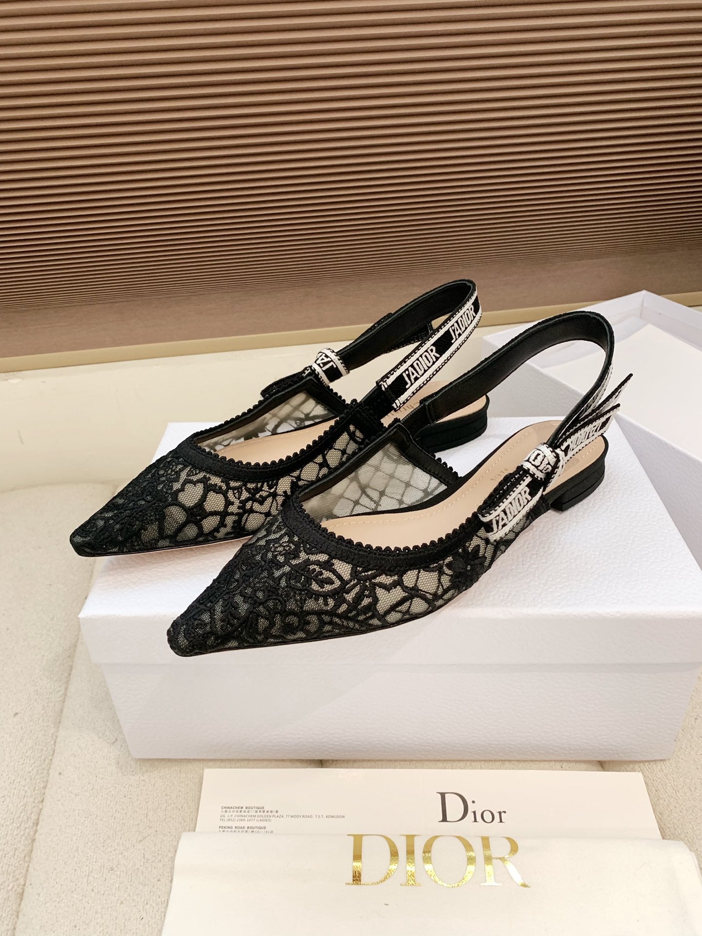 CD Ribbon Lace Open-toe Black Sandals in Sheepskin 598114
