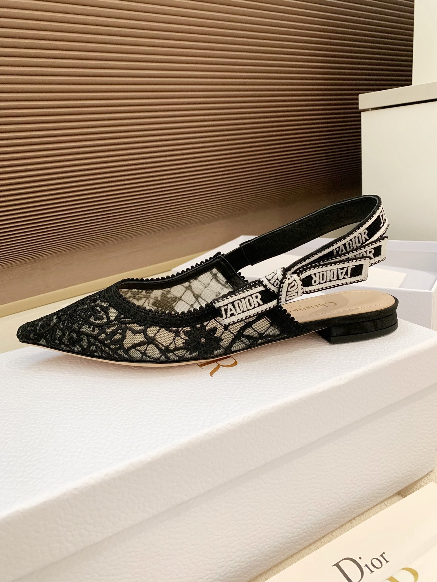 CD Ribbon Lace Open-toe Black Sandals in Sheepskin 598114