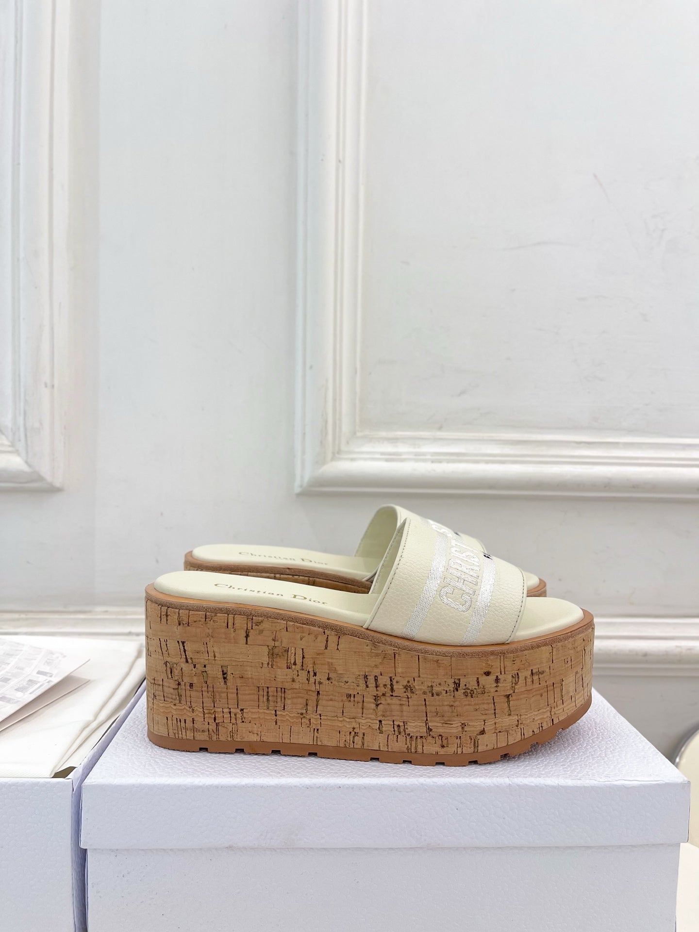 CD Dway Platform Heel 80mm Sandals White Calskin