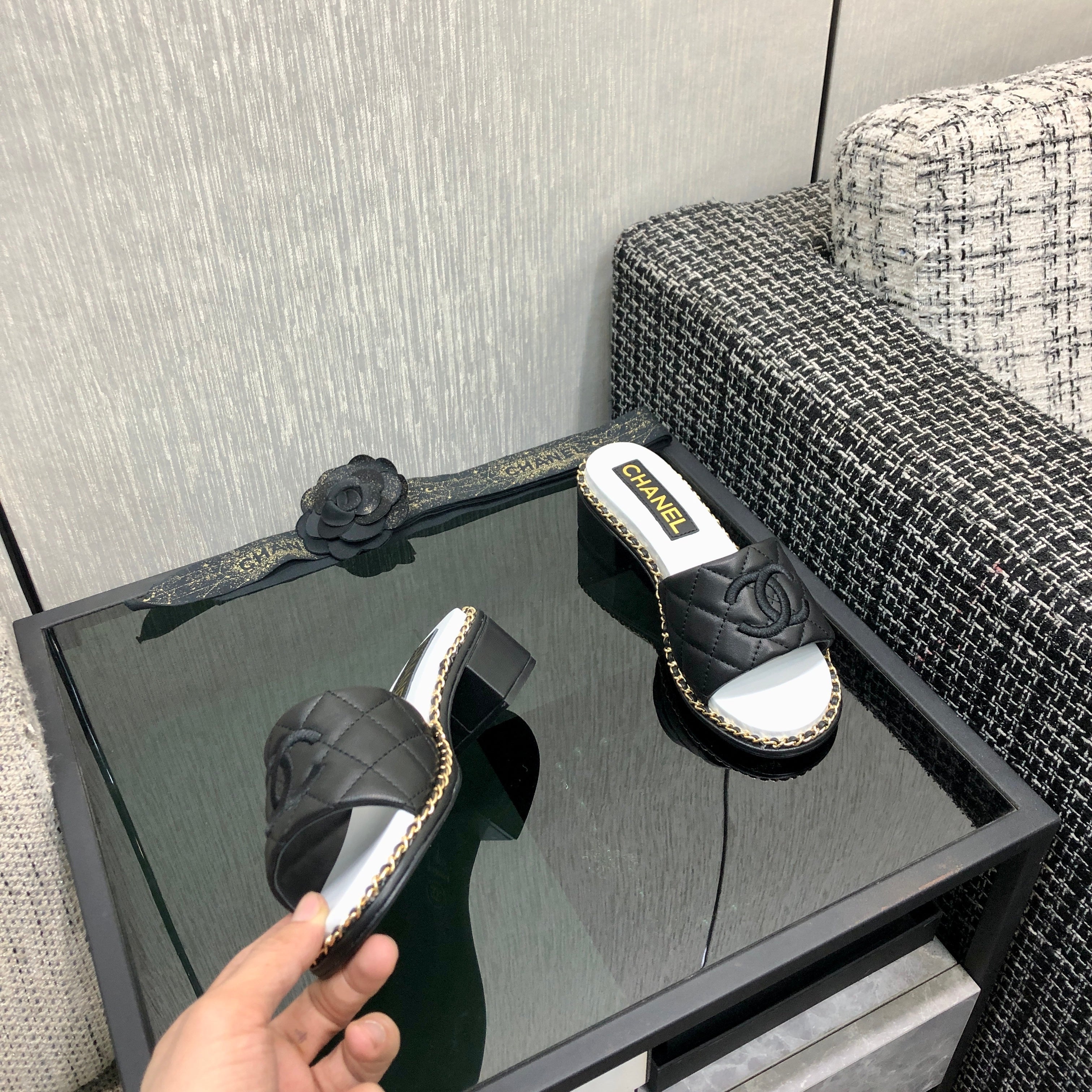 Chanel 26 High-Heeled Chain Slippers Black in Lambskin 602482