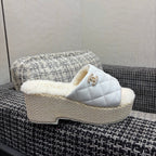 Chane 26 Platform Slippers White Beige in Patent Leather with Wool 602466