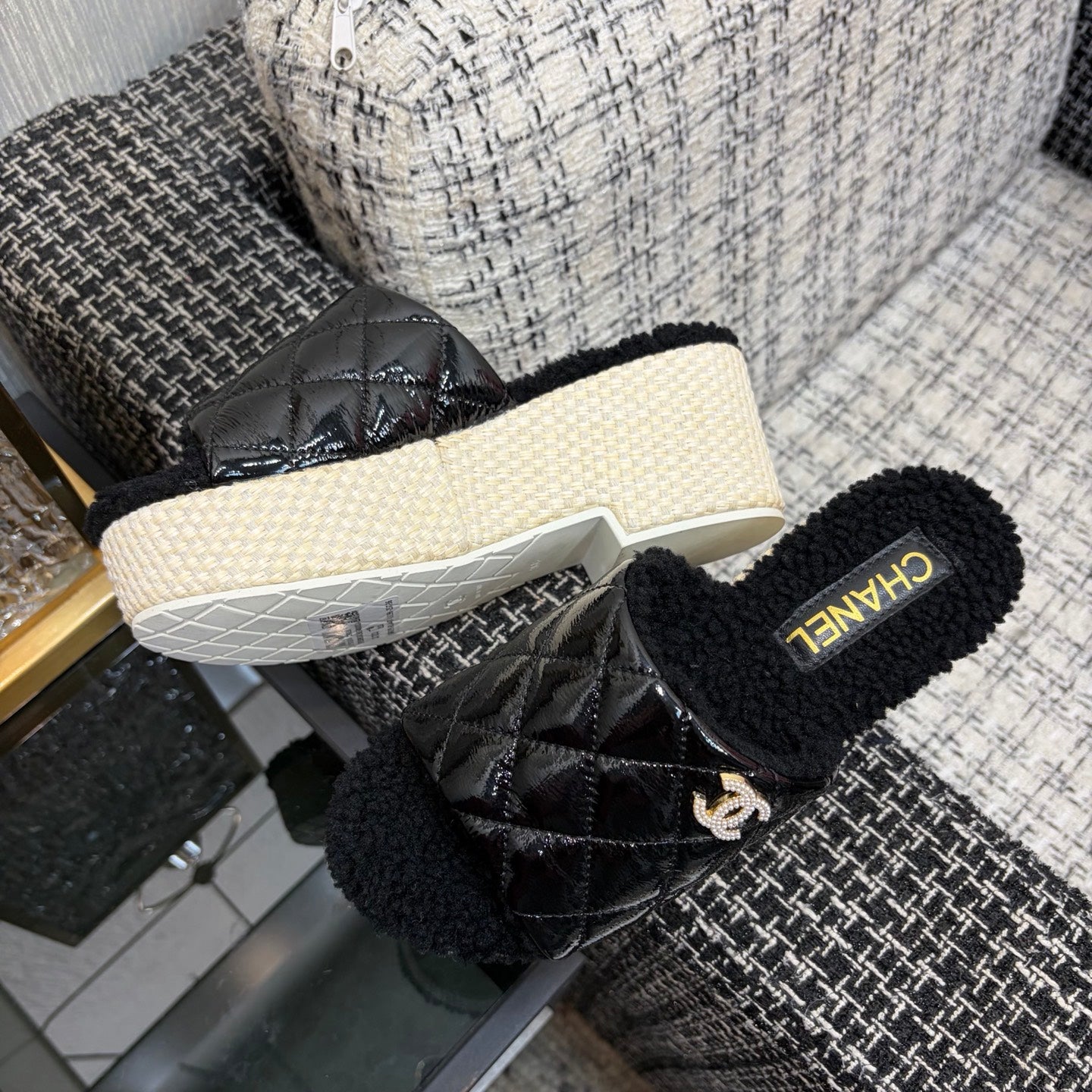 Chane 26 Platform Slippers Black in Patent Leather with Wool 602465