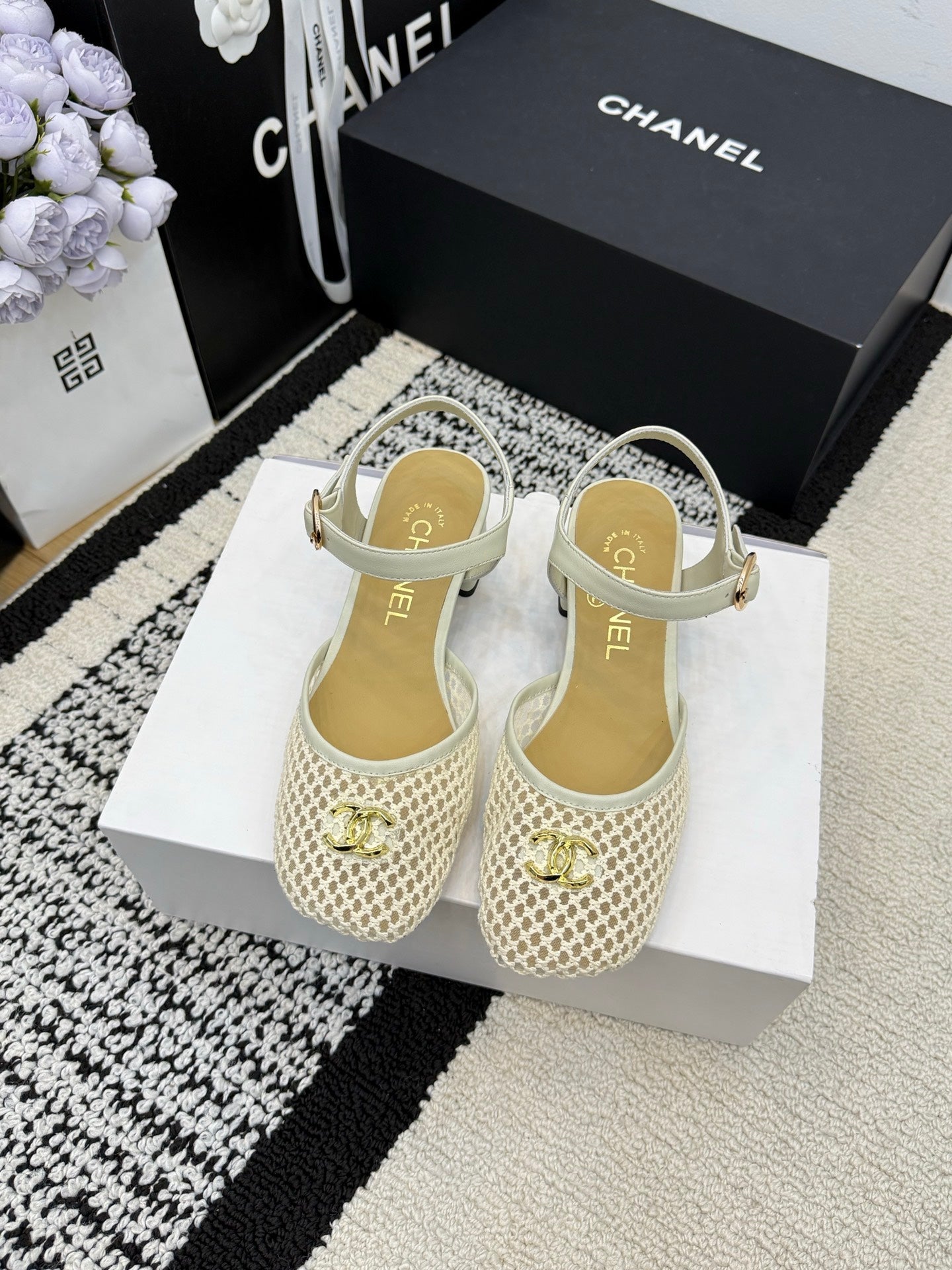 Chanel Square Toe Mary Jane Flats Off-white in Mesh fabric 602169