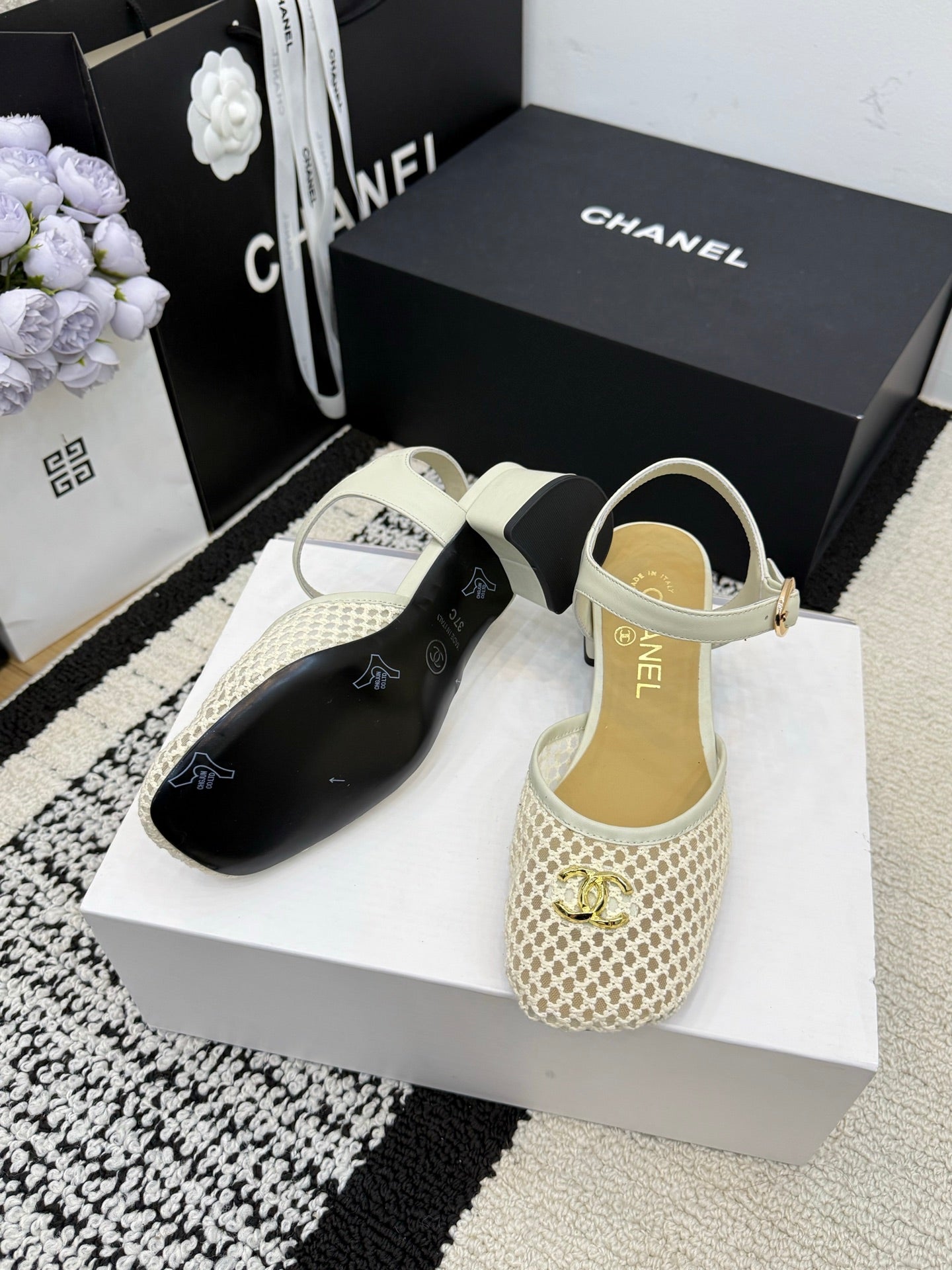 Chanel Square Toe Mary Jane Flats Off-white in Mesh fabric 602169