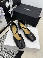Chanel Classic Mary Janes Black in Patent Leather 602168