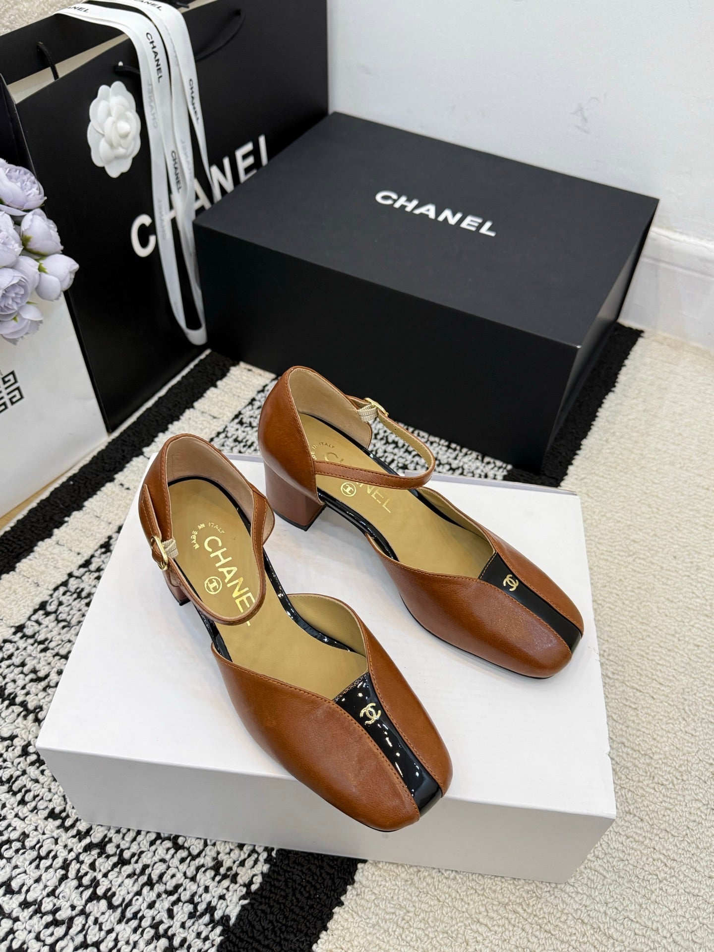 Chanel Classic Mary Janes Brown in Patent Leather 602166