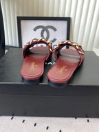 Chanel Early Spring Chain Slippers Burgundy in Lambskin 611718
