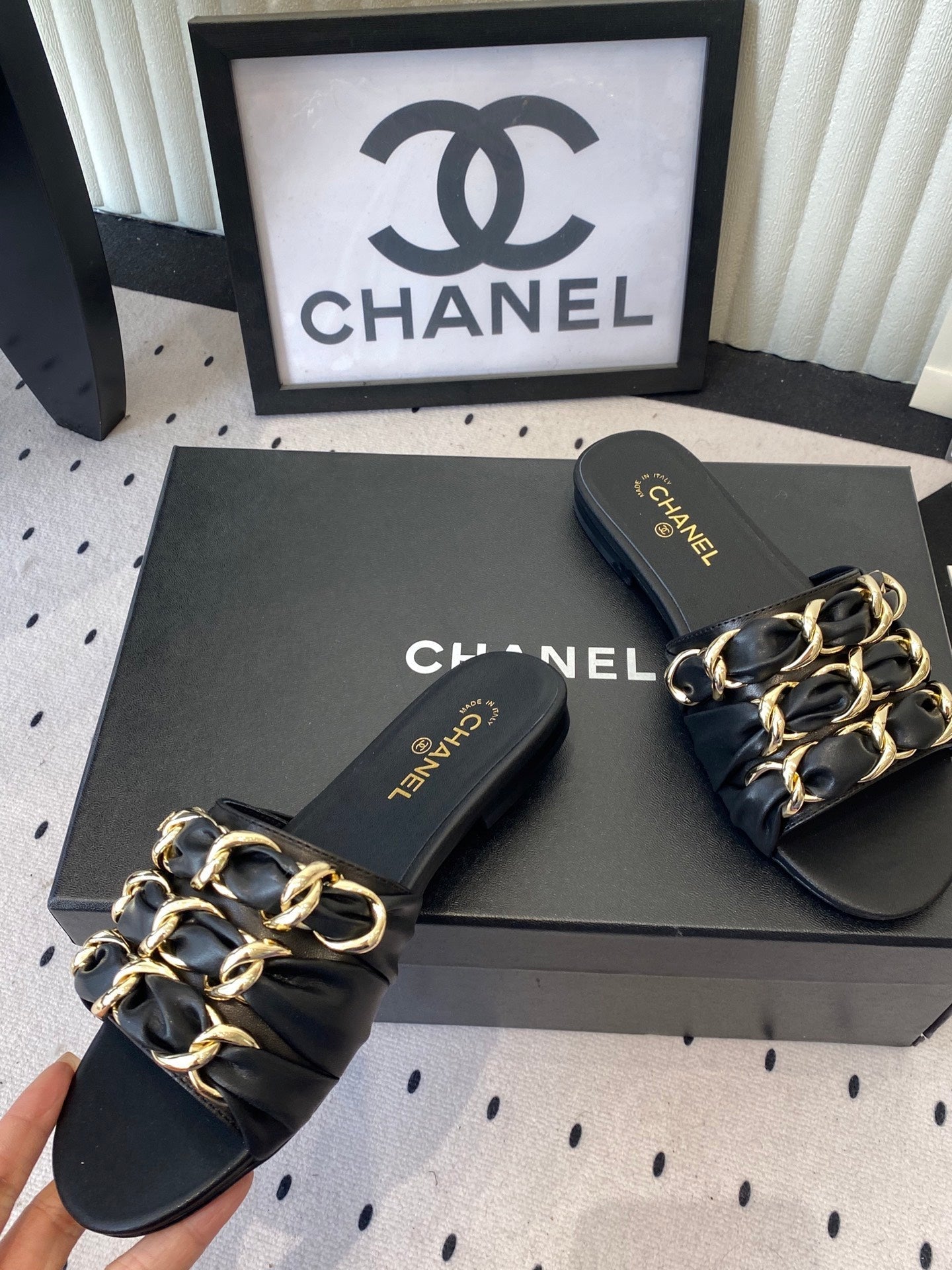 Chanel Early Spring Chain Slippers Black in Lambskin 611717
