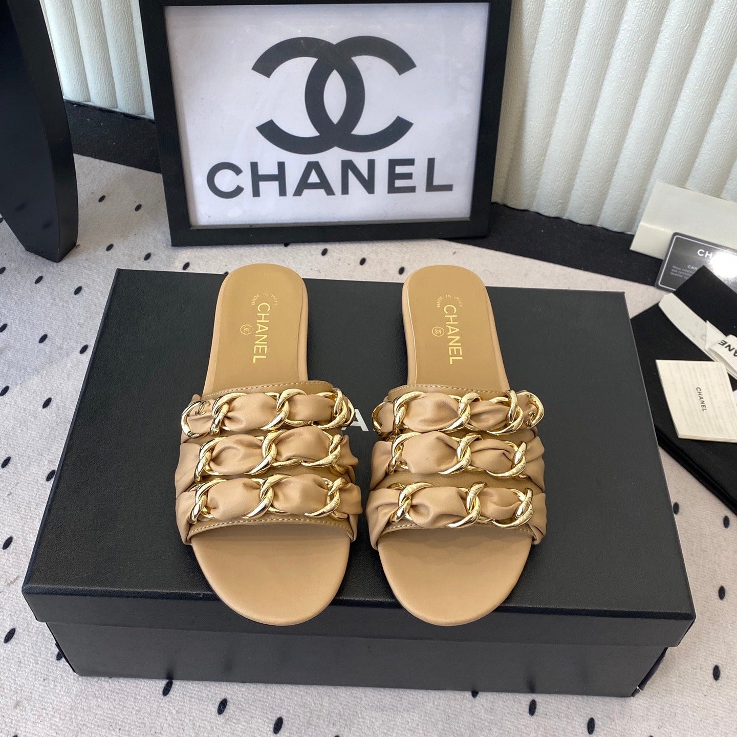 Chanel Early Spring Chain Slippers Beige in Lambskin 611716