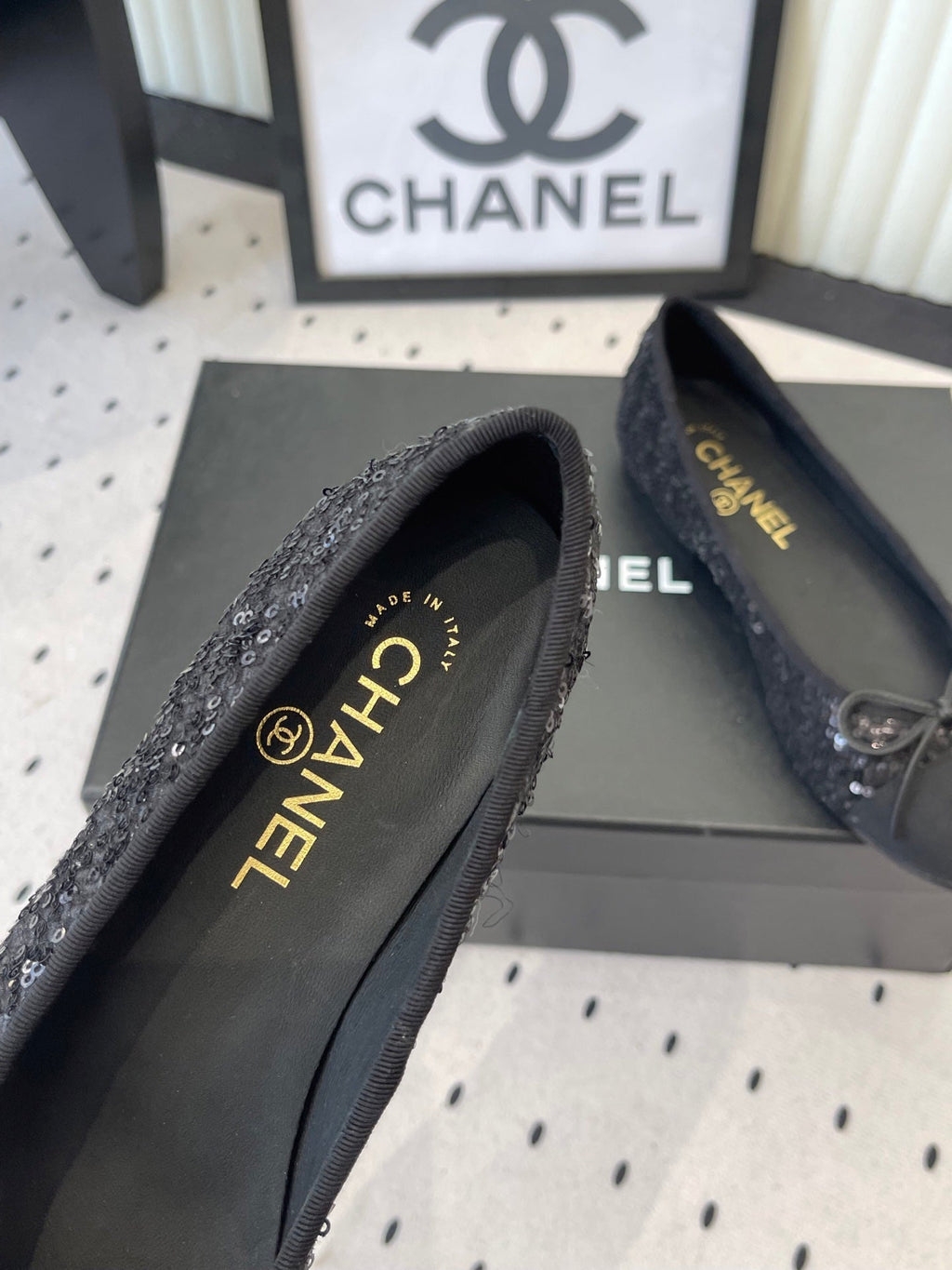 CC Ballet Flats Black in Sequined Sheepskin 611691