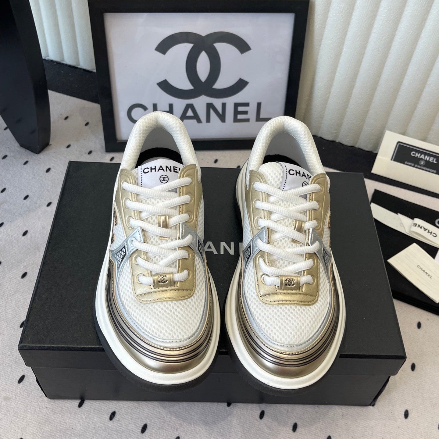 CC Sneaker Gold Metallic Silver in Cowhide 611663