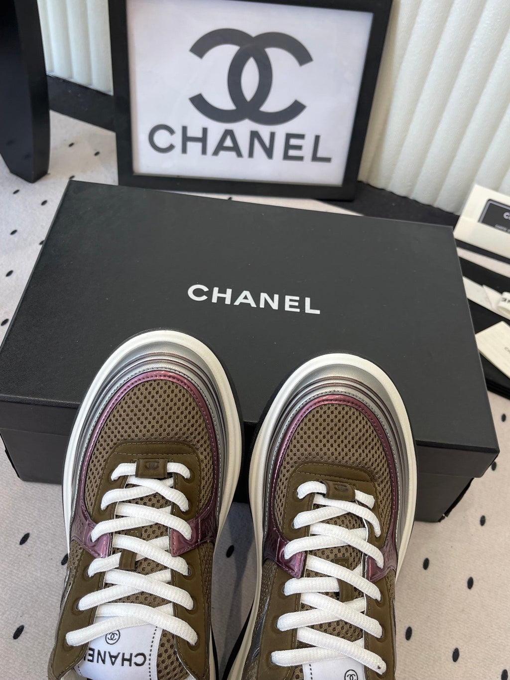 CC Sneaker Brown Metallic Silver in Cowhide 611662