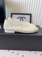 Chanel Ballet Flats White in Woven Raffia 611582