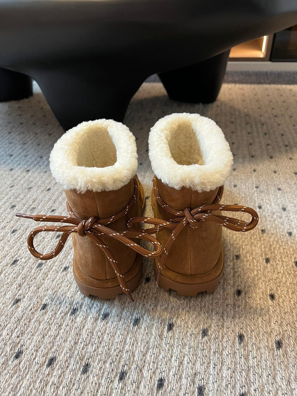 Miu 26 Snow Boots Brown in Suede 614798