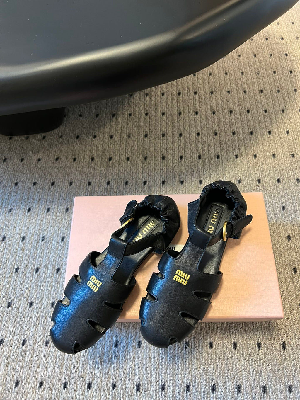 Miu Miu 26 Roman Sandals Black in Cowhide 614720
