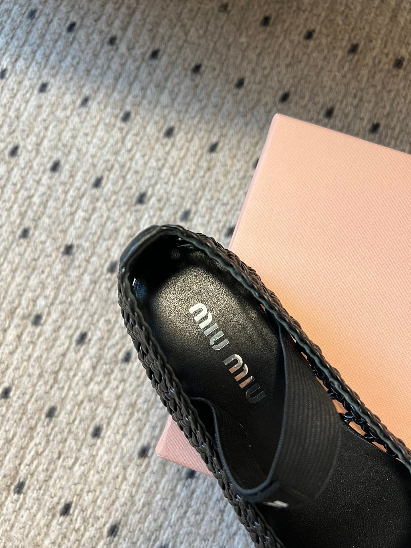 Miu Miu 26SS Ballet Flats Black in Sheepskin Leather Woven Mesh 614698
