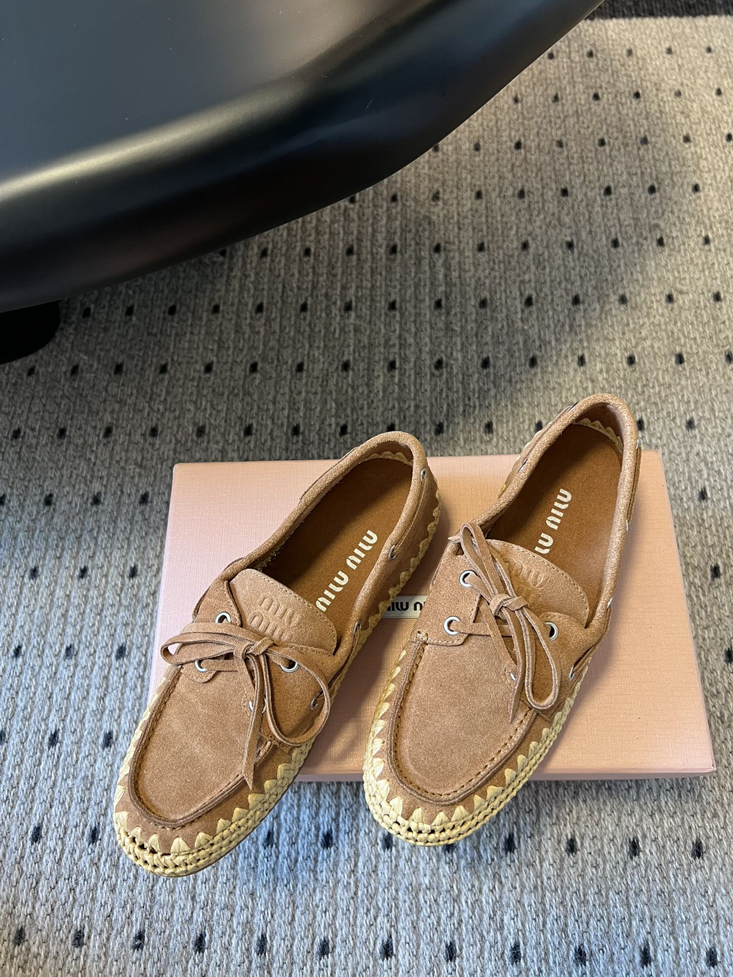 Miu Miu 26ss Loafer Brown in Suede With Raffia Straw 614557