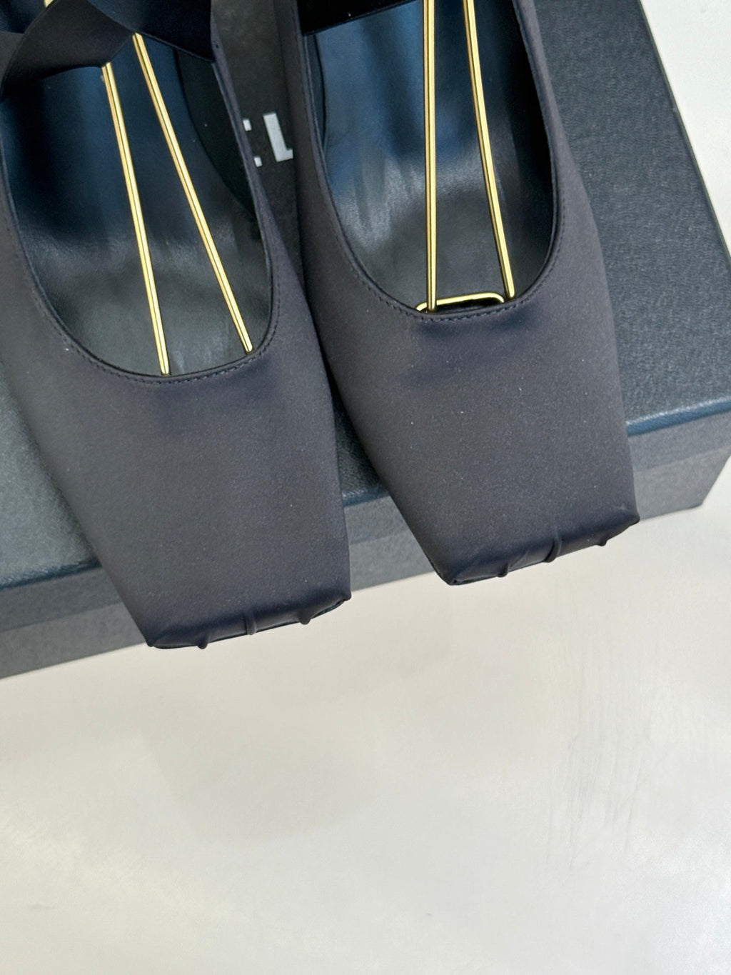 Chanel 26C Ballet High Heels Black in Silk 616003