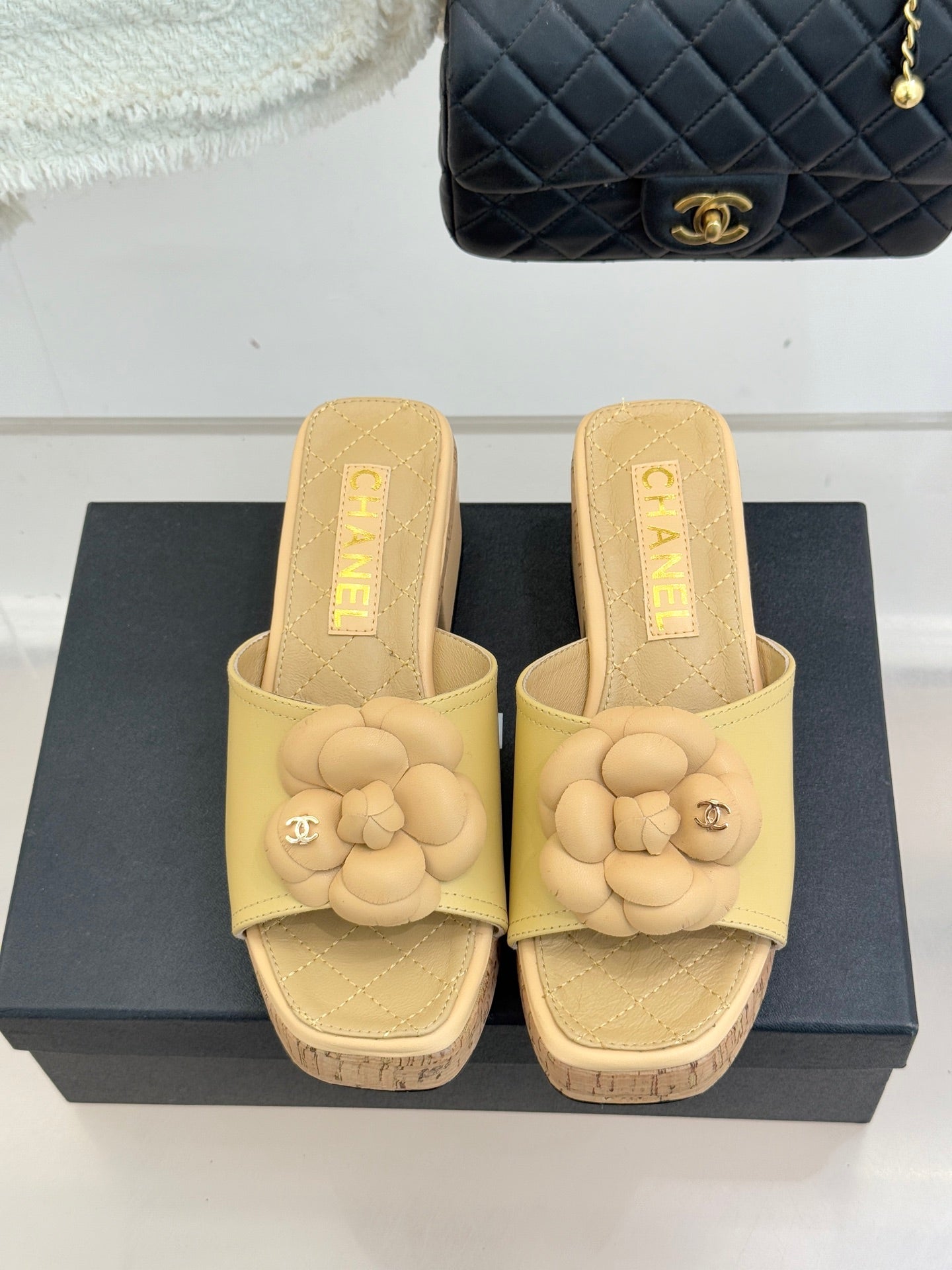 Chanel 26C Camellia Wood Grain Platform Sandals Beige in Leather 615913