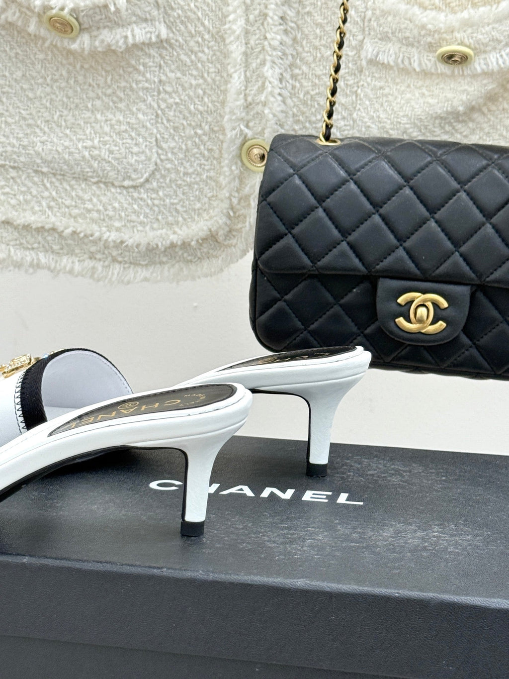 Chanel Classic Rhinestone Double C Bow Kitten Heel Slippers White in Leather 615819