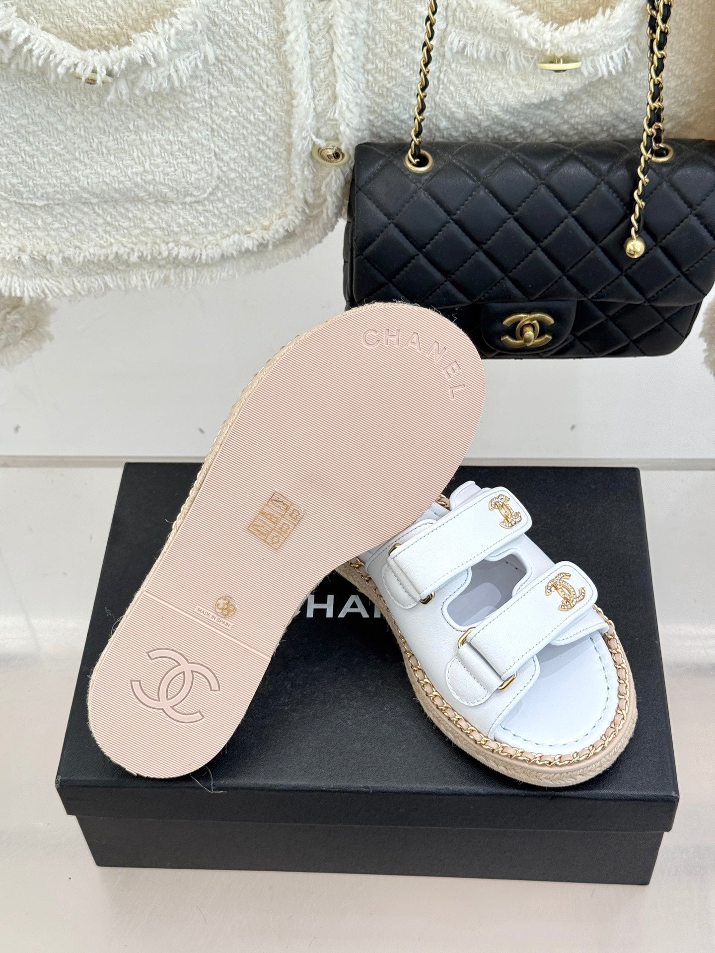 Chanel 26C Chain Double C Buckle Slippers White Cowhide 615785