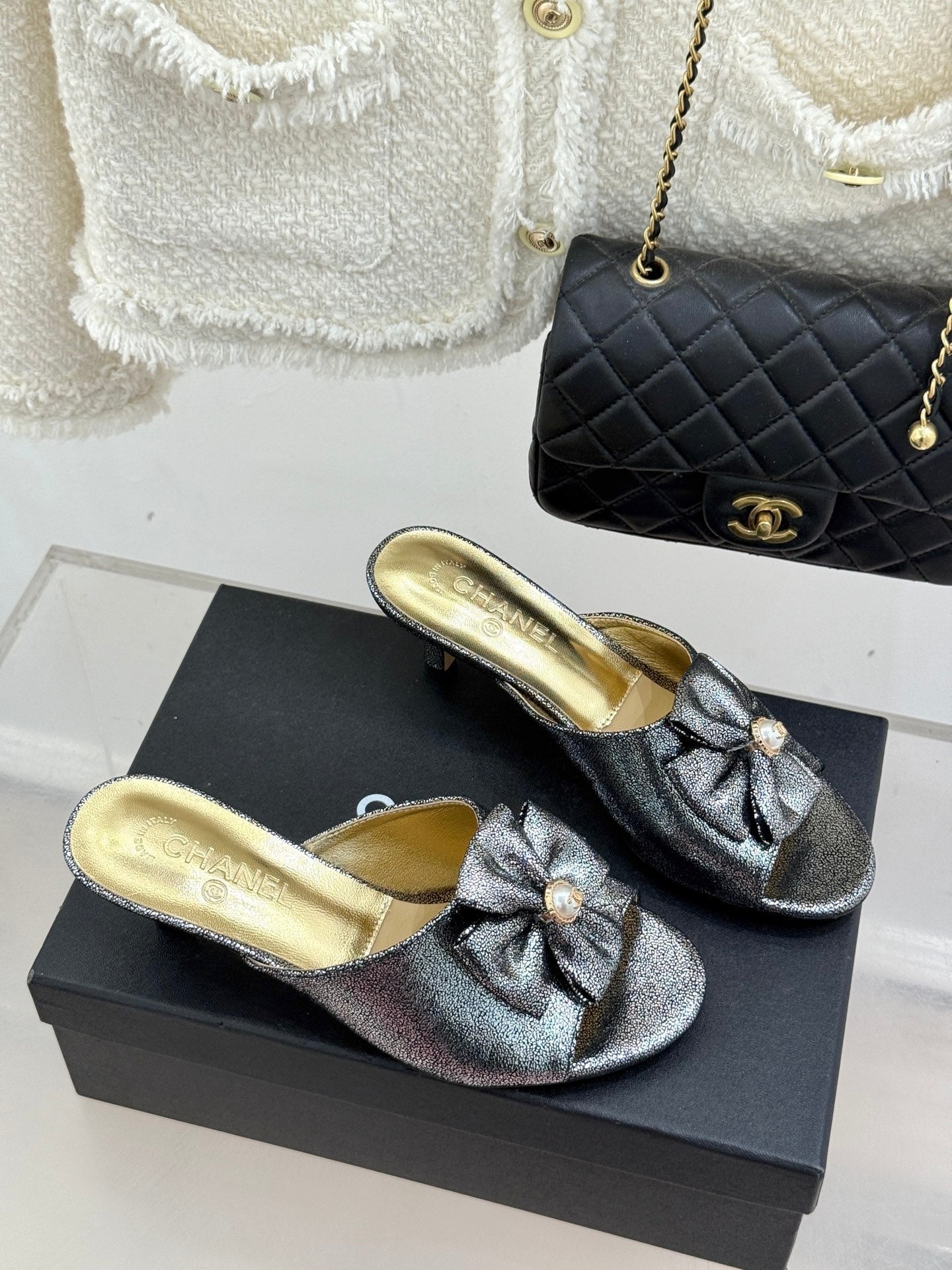 CC 26s Bow Slippers High Heel 35mm Dark Silver Metallic Satin Sheepskin 615747