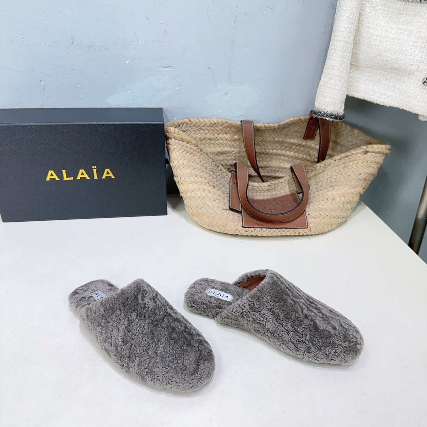 ALAIA 25 Fur Mule Slipper Grey in Lambswool 629515