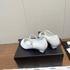 Chanel 26 Pointed-Toe Low Heel 25 Mary Janes White Black in Cowhide Fabric 632187