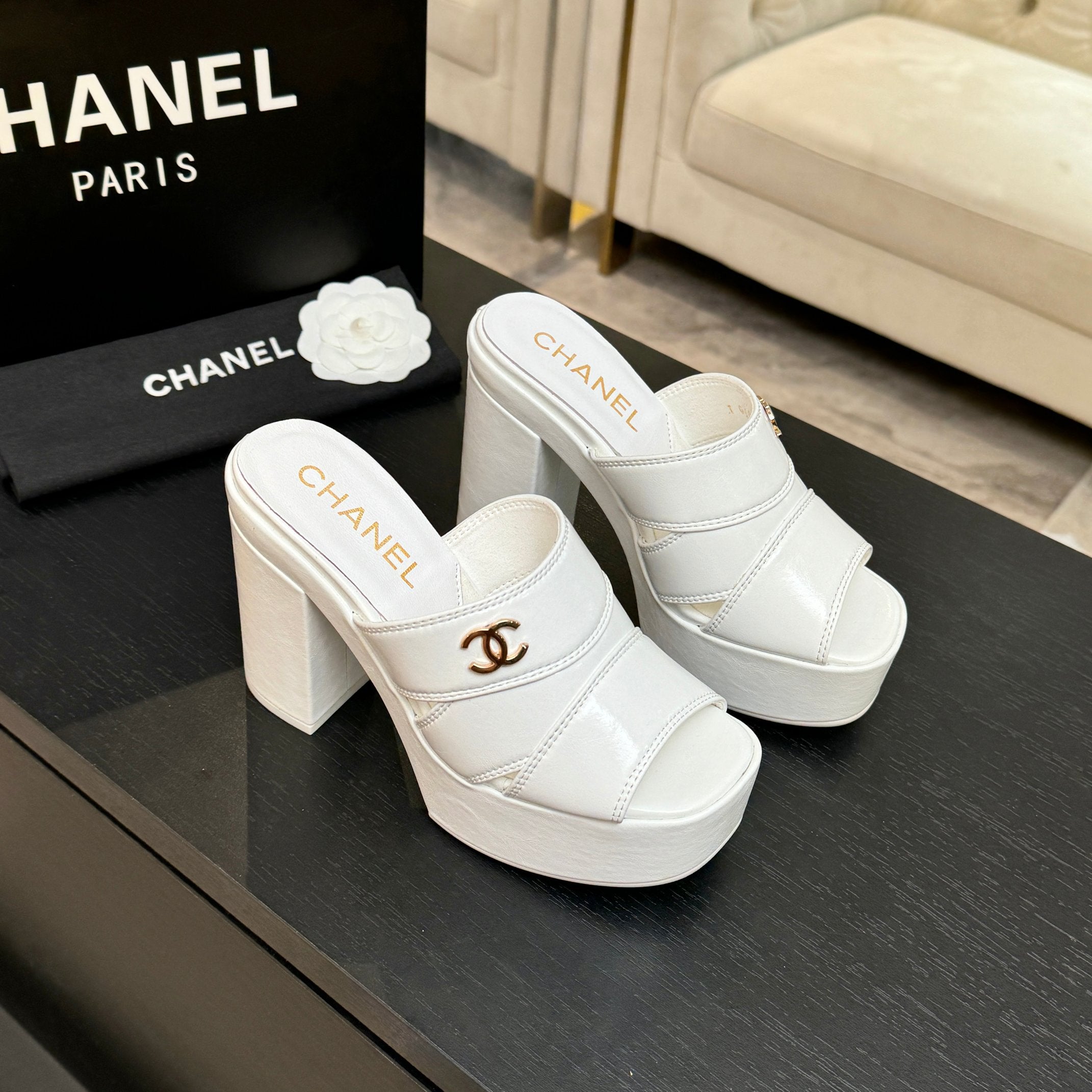 Chanel 2026 Runway Platform High-Heeled 12.5cm Sandals White in Cowhide 673056