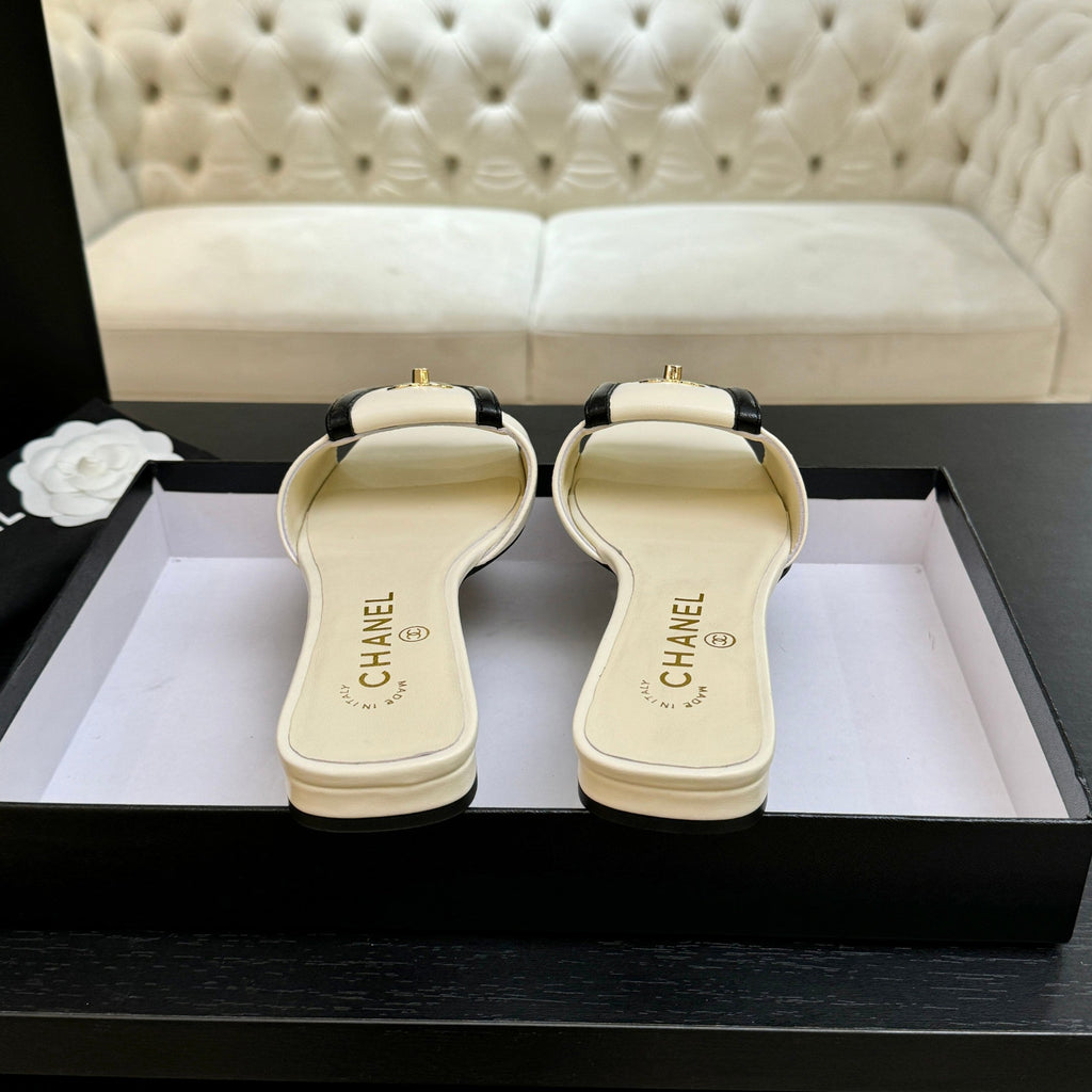 Chanel 26C Double C Buckle Square Toe Slippers Cream Black in Lambskin 673029