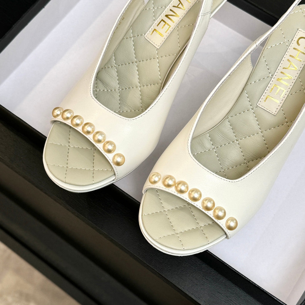 Chanel 26A Slingback White in Lambskin 672994
