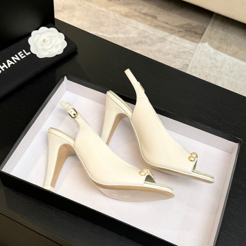 Chanel 26A Slingback White in Lambskin 672994