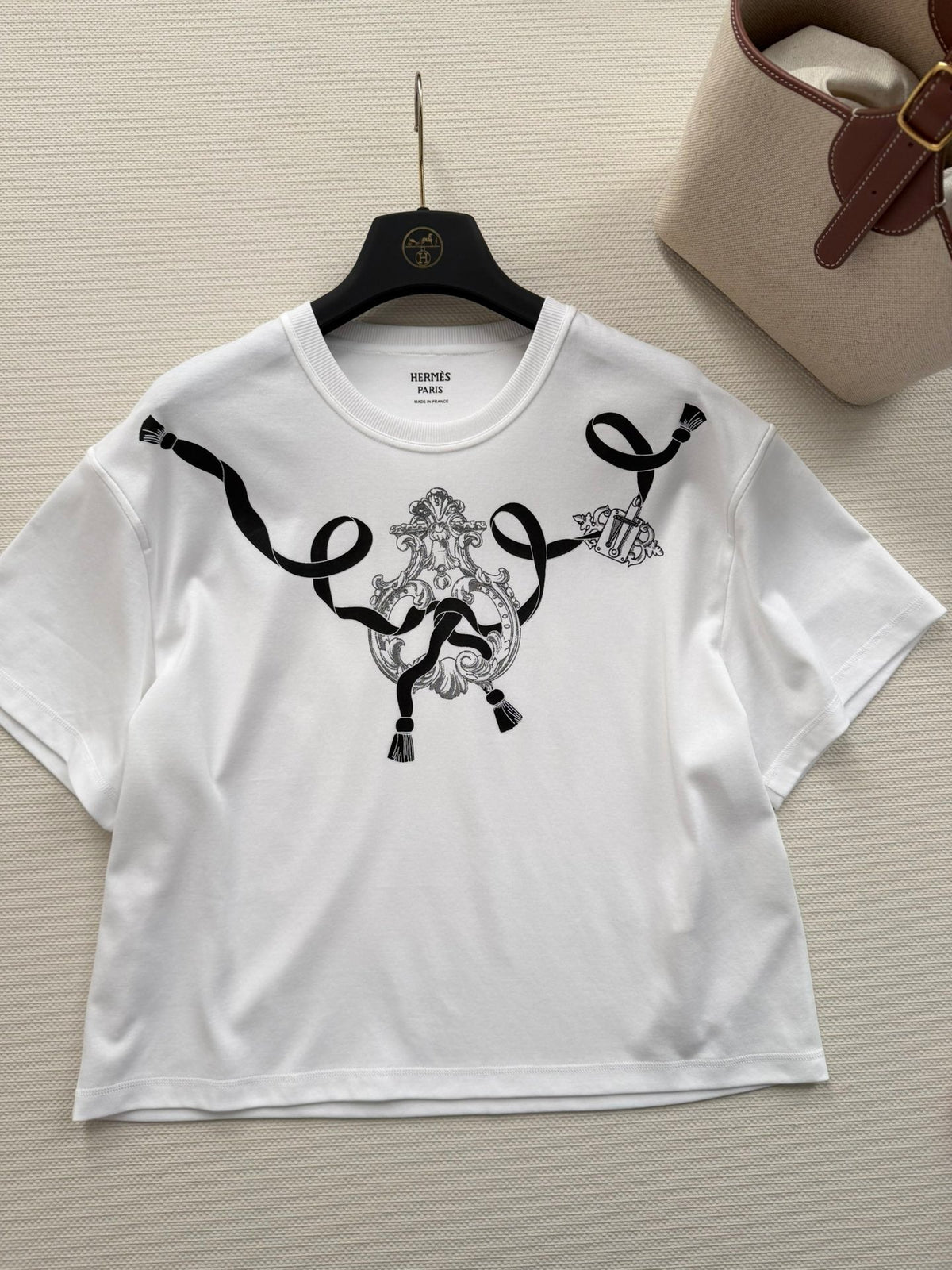 Hermes 26 Ribbon Badge Print Short-Sleeve T-Shirt White in Cotton 888720