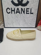 Chanel Espadrilles Light Cream in Cowhide 684837