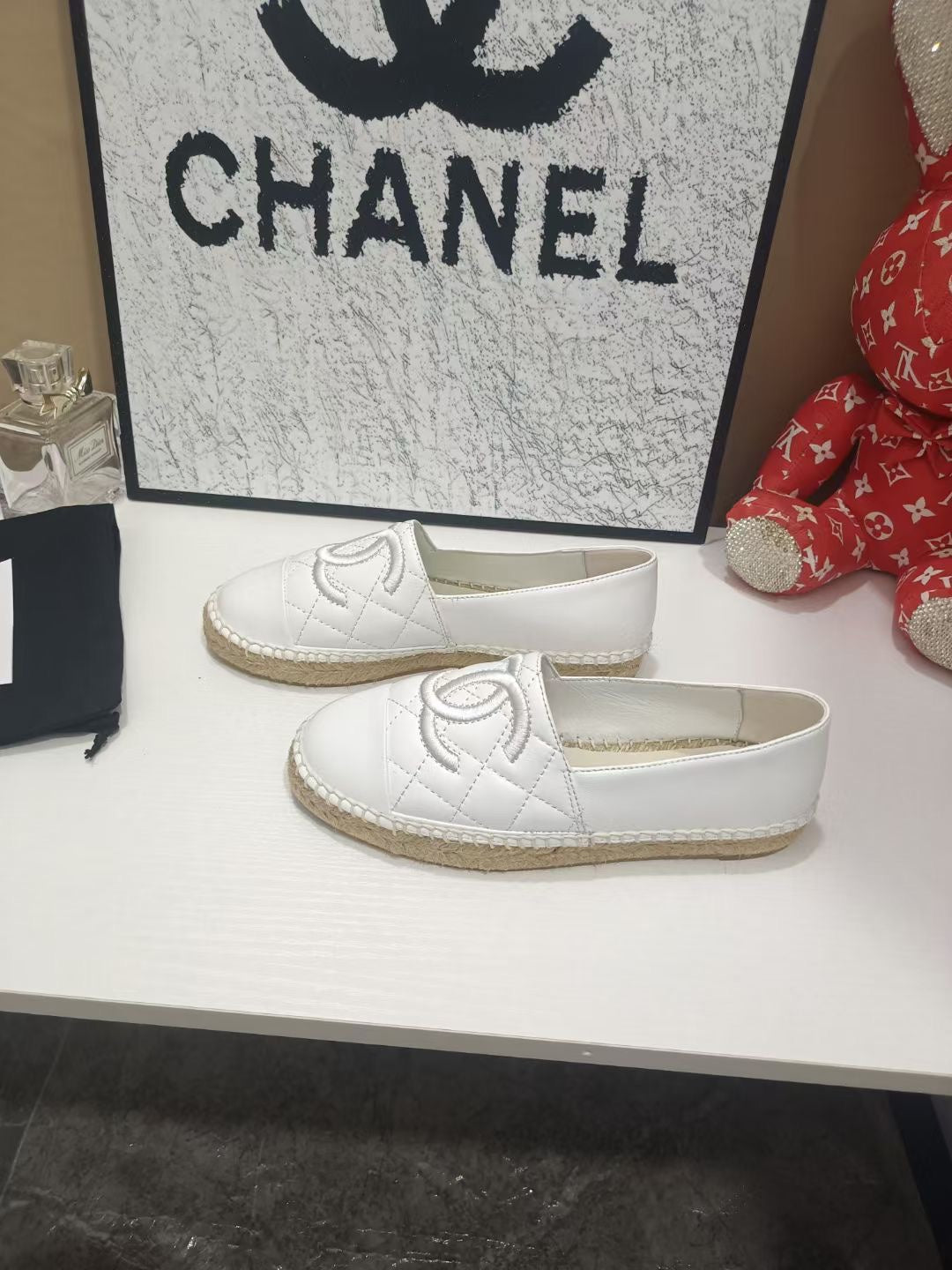 Chanel Espadrilles White in Cowhide 684835