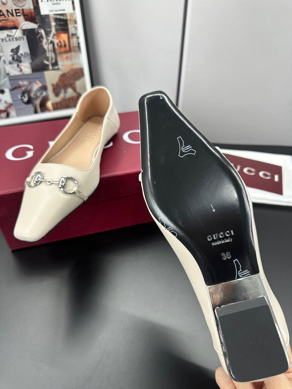 Gucci 26 Vittoria Horsebit Ballet Flats White in Leather 688311
