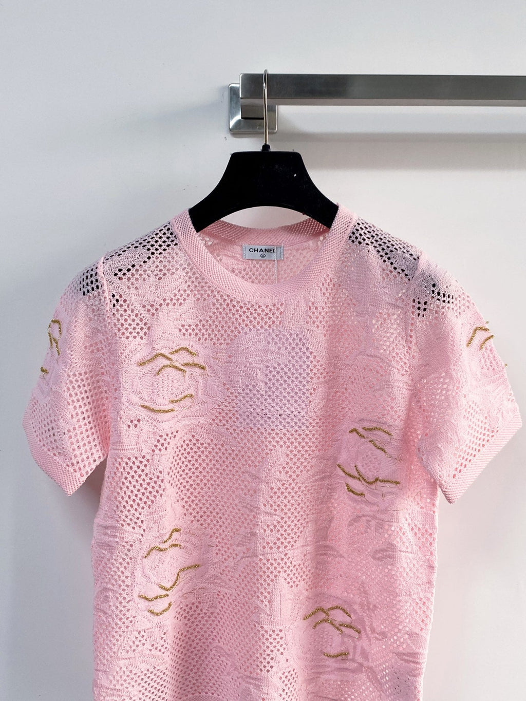 Chanel Short-Sleeve T-Shirt Pink in Cotton 204038