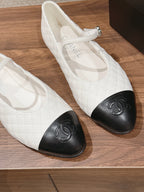 CC 26SS Quilted Mary Jane White Black in Calfskin 692542