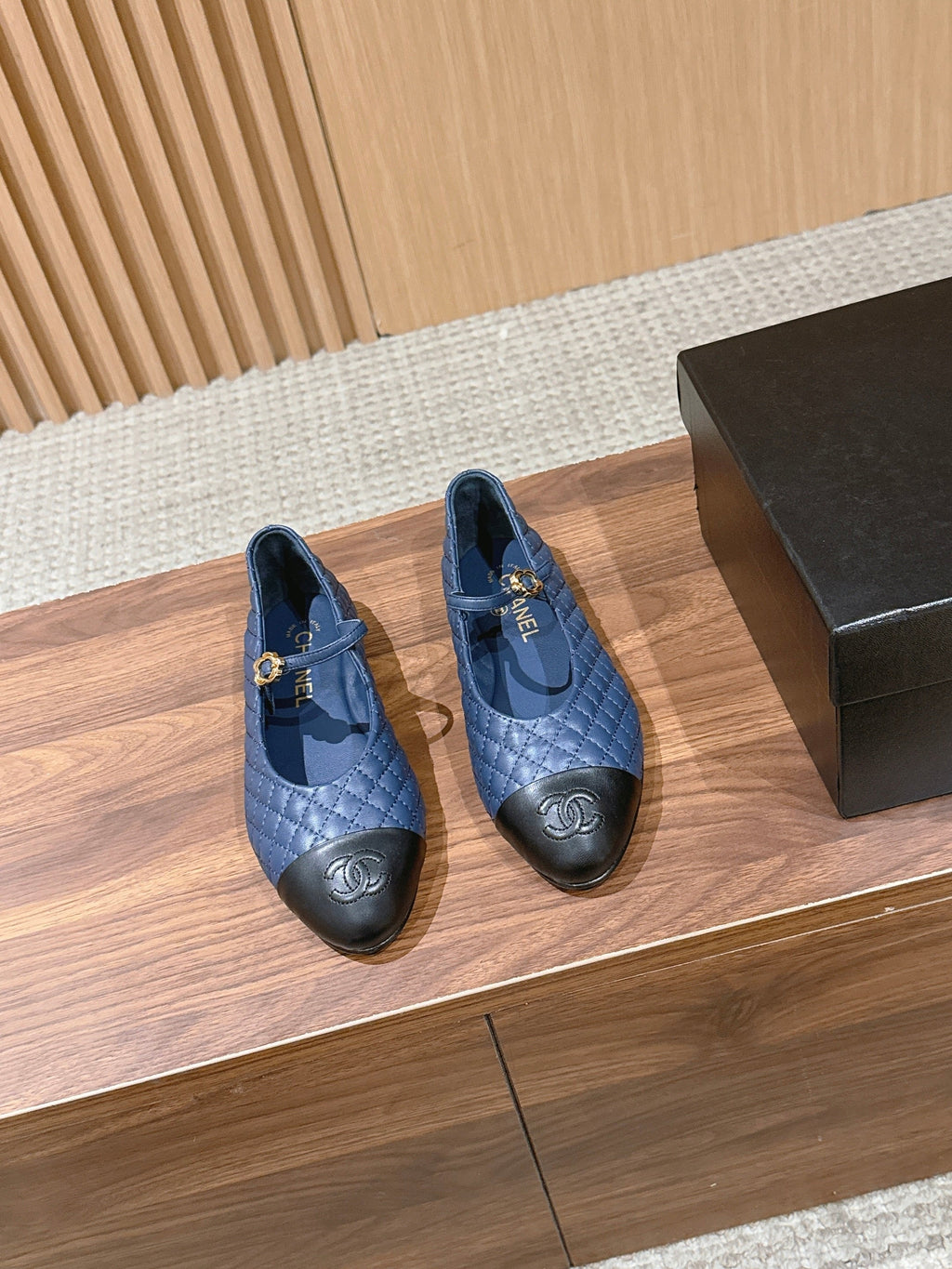 CC 26SS Quilted Mary Jane Blue Black in Calfskin 692540
