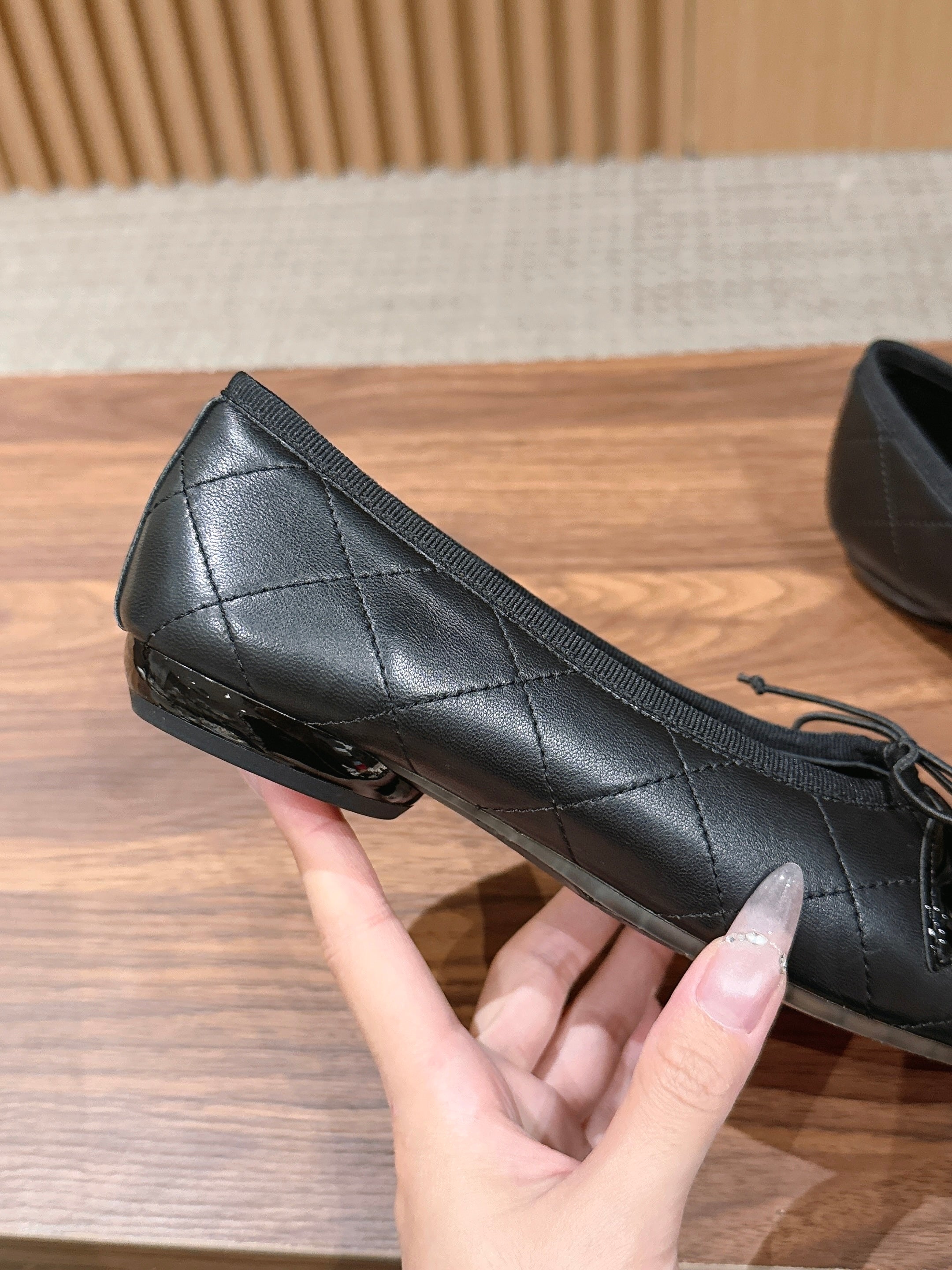 Chanel   Cambon Ballet Flats Black in Lambskin 692526