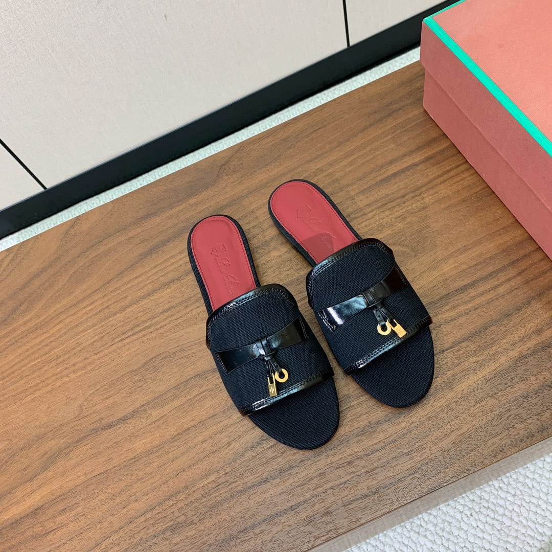 LP Color-blocked Sandals Black in Canvas 703245
