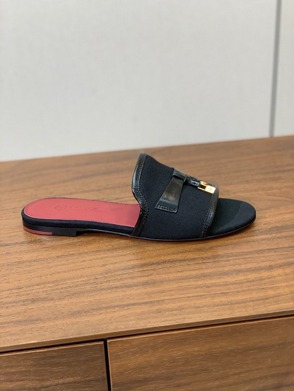 LP Color-blocked Sandals Black in Canvas 703245